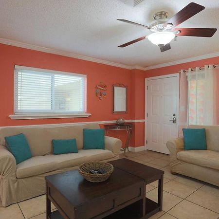 100 - Las Brisas St. Pete Beach Exterior photo